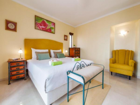 Magnificent Villa w Heated Pool